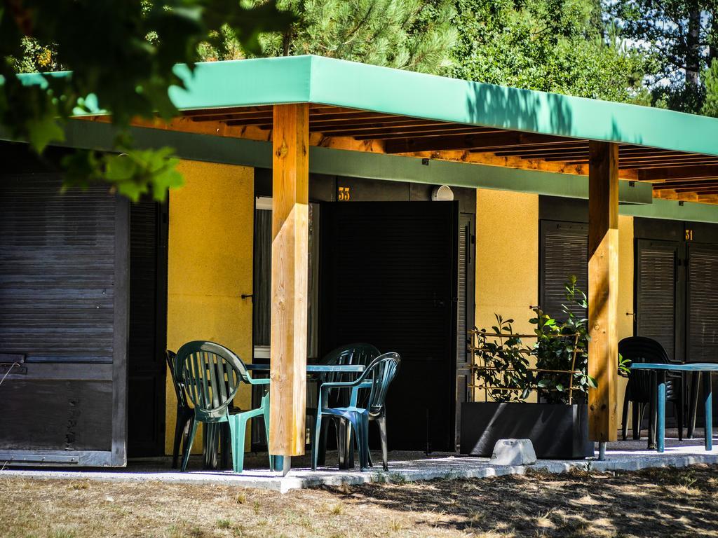 Village Vacances Les Genets Léon Esterno foto